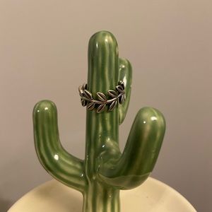 Pandora laurel wreath ring